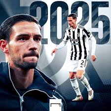 Official: De Sciglio has renewed his contract with Juventus until 2025. :  r/Juve
