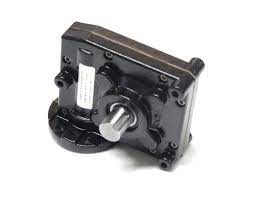 These exceptional worm drive gearbox come with alluring discounts and offers. Worm Drive Gearbox Perth Worm And Worm Wheel Gearbox Youtube Worm Drive Type Gearbox Just For Fun