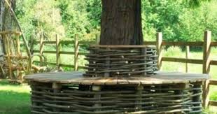 Baumbank Naturzaun Flechtzaun Garten