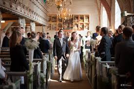 Sie können zwischen langen oder kurzen brautkleidern, strandhochzeitskleidern, brautkleidern in übergrößen, erschwinglichen. Als Hochzeitsfotograf In Bad Zwischenahn