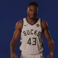 Thanasis antetokounmpo on nba 2k21. Thanasis Antetokounmpo Reaction Gif By Milwaukee Bucks Find Share On Giphy