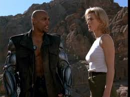 Jax splattering his opponent's head with a clap of the hands is a fatality he's had since mortal kombat ii. Mortal Kombat Annihilation Jax Briggs And Sonya Blade Mortal Kombat Mortal Kombat 2 Sonya Blade