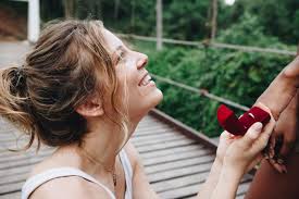 What it's like to propose to your boyfriend, from three women who have