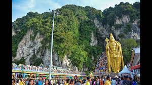 On the thaipusam day, a pilgrimage is taken by the. Thaipusam 2019 Batu Caves Kuala Lumpur Malaysia 4k January 21 2019 Youtube