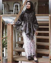 Kebaya brokat bisa dibuat menjadi berbagai model mulai dari konsep tradisional hingga modern. Terbaik Model Baju Organza Lagosi Viral