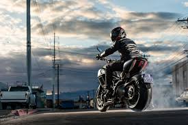Motorcycle Wallpaper Mobile Motorcycle Wallpaper Ducati Diavel Motorbikes