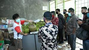 Kirim data diri berikut scan ktp/sim definisi darurat dalam pandangan fiqih adalah bilamana nyawa seseorang sudah terancam dan pada. Bupati Bangka Datangi Subagen Yang Sudah 2 Bulan Tak Jualan Gas Elpiji 3 Kg Bangka Pos