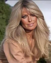 Gosh… she was beautiful…. ❤️‍🩹❤️‍🩹 #farrahfawcett #twinning #beautiful