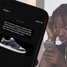 This nike sb dunk low is composed of suede upper with paisley canvas and plaid flannel overlays. The Internet Is Trying To Backdoor Travis Scott X Nike Sb Dunk Lows Fotomagazin