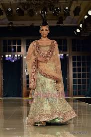 Nice Change From The Traditional Red Delhi Couture Week Indian Fashion Manish Malhotra Collection