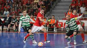 Jun 10, 2021 · o pavilhão joão rocha recebe esta noite (20h30) o jogo 3 da final da liga placard e tanto o sporting como o benfica acreditam que vão conseguir a segunda vitória. Benfica Sporting Horarios Dos Jogos 3 E 4 Da Final De Futsal Sl Benfica