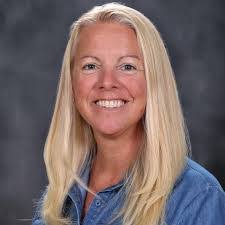 Heidi Waller's Instagram, Twitter & Facebook