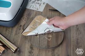 Metallic foils provide and easy way to add sparkle and shine to your decorative painting projects. Diy Gold Foil Wood Sign Lemon Thistle Gold Foil Diy Deco Foil Gold Diy