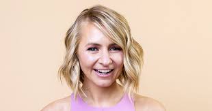 Beverley Mitchell Says '7th Heaven' Needs a 'Reboot'