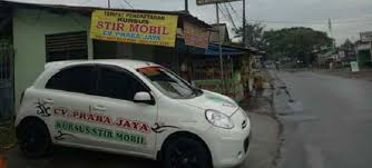 Walau nginap cukup singkat tapi kesan pertama datang disambut cukup ramah, lokasi yg strategis dan mudah dicapai serta sangat bersih dan rapih. 7 Tempat Kursus Mobil Di Bogor Harga Dari 300 Ribu Alamat Jalan