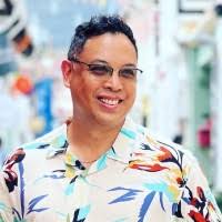 50+ "Larracas" profiles