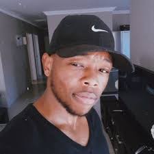 Antonio Mullins's Instagram, Twitter & Facebook