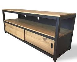 Meuble Tv En Acier Noir Mat Et Bois Coloris Chene Naturel Vieilli Ferme Sur Larriere Par Une Plaque Dacier Perfo Metal Furniture Iron Furniture Steel Furniture
