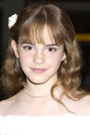 Her natural gorgeous hairstyles are wonderful models to use as guidance before transitioning to a new look. Emma Watson S Best Hairstyles Emma Watson Haircuts And Hair Color