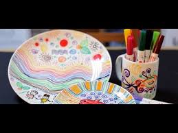 Taş boyamak için su bazlı akrilik boya kullanılır. Porselen Kalemi Ile Kupa Bardak Boyama Youtube