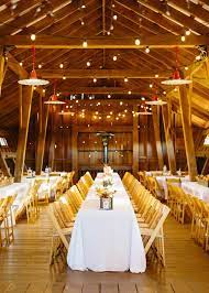 Barn Wedding The Stables At Russell Crossroads Alabama Wedding Venues Birmingham Wedding Venues Birmingham Wedding