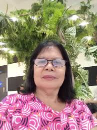 Hello fellow group members. I am a member of the Mevagissey RNLI team and I  am looking for some pictures if anyone has any of the RNLI shop in  Mevagissey prior to