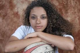 Edwards helps Canada's rugby squad