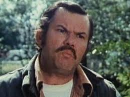 Who is Ed Call dating? Ed Call girlfriend, wife