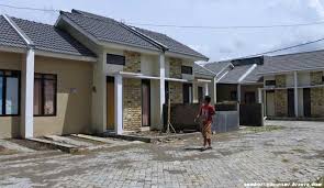 Melayu timur bantu warga melalui program bedah rumah gtv. 5 Potret Rumah Artis Indonesia Tahun 90 An No 4 Kayak Istana Sultan