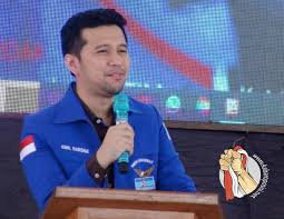 Последние твиты от emil e dardak (@emildardak). Dalam Konsolidasinya Ketua Dpd Demokrat Provinsi Jatim Emil Dardak Serasa Bernostalgia Kabar Oposisi