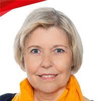 Elvira Schmidt's Instagram, Twitter & Facebook