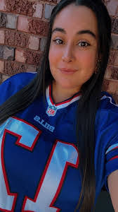 Joyce Defalco's Instagram, Twitter & Facebook