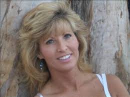 Deborah Hirst's Instagram, Twitter & Facebook