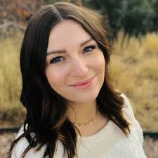 Jenny Colwell's Instagram, Twitter & Facebook