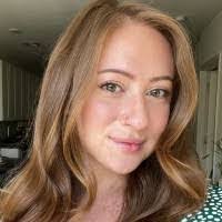 Linda Cedillos's Instagram, Twitter & Facebook