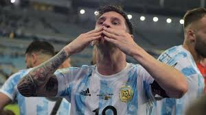 O técnico ainda citou outros dois jogadores que o clube inglês já estava de olho antes do anúncio de que messi estará sem time: Football News Paris Saint Germain S Lionel Messi Transfer Confirmed By Emir S Brother Paper Round Eurosport
