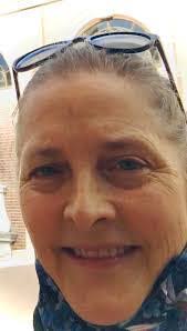 Renee Bertucci's Instagram, Twitter & Facebook