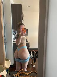 Just a simple butt selfie - realbooru XXX teens