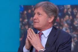 Fulvio collovati (sv) futbolista italiano (es); Collovati Si Scusa Ma Ora Rischia La Sospensione Dalla Rai Calcio E Finanza