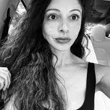 Kristin Mccluskey's Instagram, Twitter & Facebook