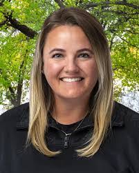 Brooke Kiley's Instagram, Twitter & Facebook