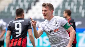 Transfers, aufstellungen, spiele und kommentare zu borussia mönchengladbach nur bei 90min. Eintracht Frankfurt Geht Gegen Gladbach Unter 0 4 Klatsche Bei Hutters Neuem Klub Eintracht