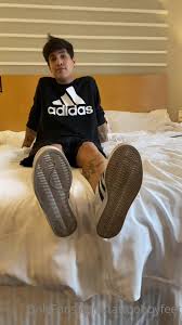 Tattooboyfeet these hot mlkfetish feet i said i enjoyed a stinky foot & he  came & we made an incr onlyfans xxx videos - CamStreams.tv