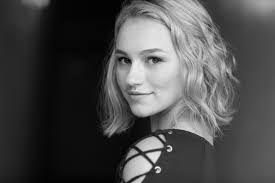 Haley Wells's Instagram, Twitter & Facebook