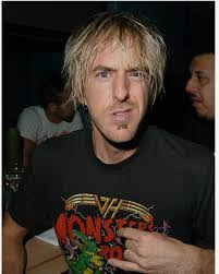 Chris Hesser's Instagram, Twitter & Facebook