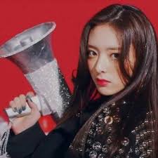 Their performance on music bank on september 24, 2021, . Itzy Yuna ì‹ ìœ ë‚˜ Startseite Facebook