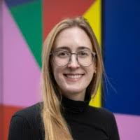 1200+ profilů „Leier“