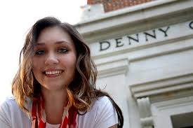 Amber Simard's Instagram, Twitter & Facebook