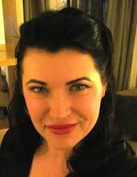 Cherry Pie (3) (Simone Kirsch): Redhead, Leigh: 9781741147360: Amazon.com:  Books