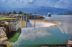 Empangan bakun terbesar di asia tengara. Empangan Utama Masih Di Paras Selamat